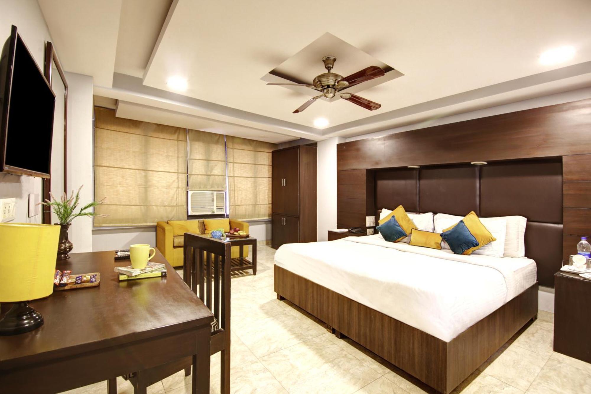 Hotel Bb Palace Delhi  Exteriör bild