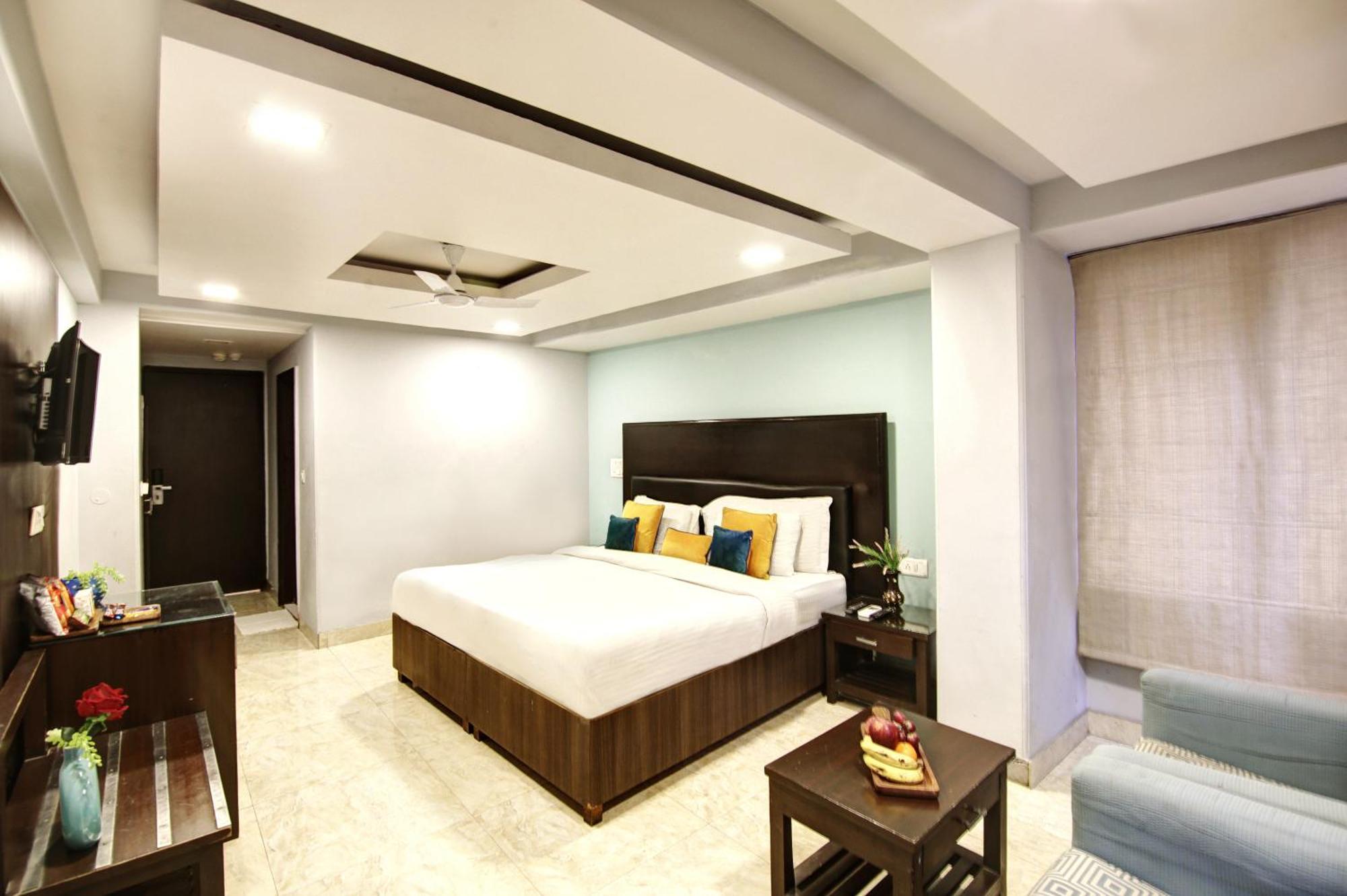 Hotel Bb Palace Delhi  Exteriör bild