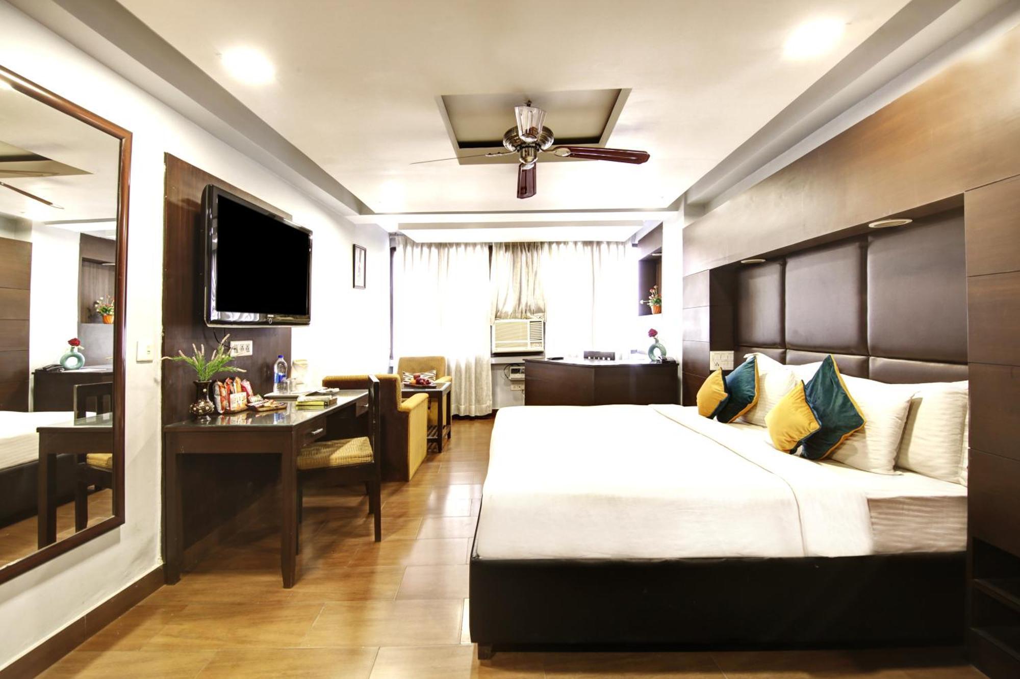 Hotel Bb Palace Delhi  Exteriör bild